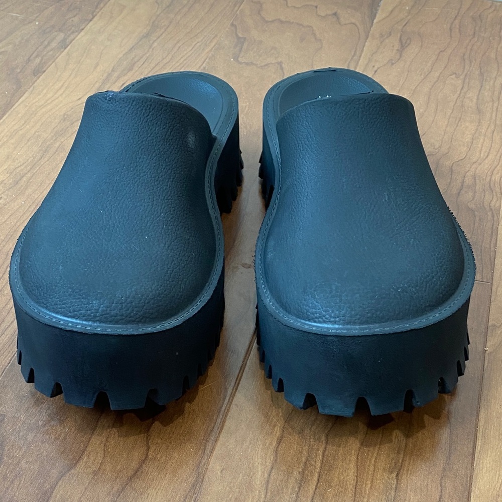 Jeffrey Campbell Black Platform Clog Mules - Picture 2 of 7